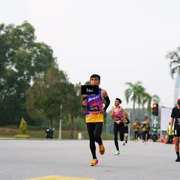 Runner Photo 6183838