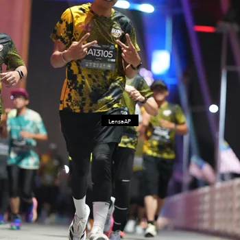 Runner Photo 6183849