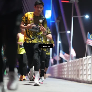 Runner Photo 6183855