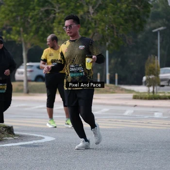 Runner Photo 6183885