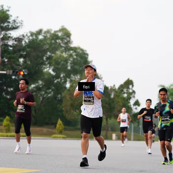 Runner Photo 6183906