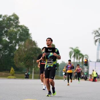 Runner Photo 6183912
