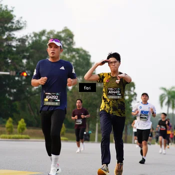 Runner Photo 6183967
