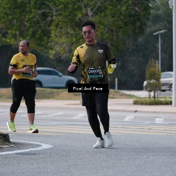 Runner Photo 6183968