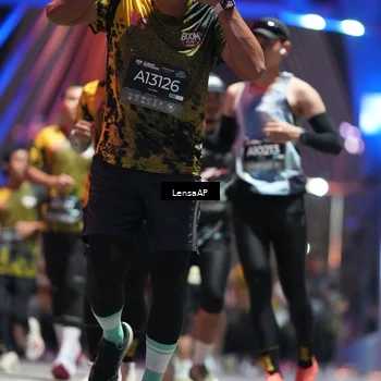 Runner Photo 6183987