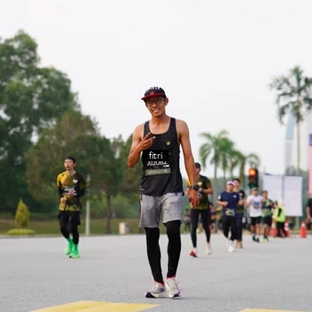Runner Photo 6184047