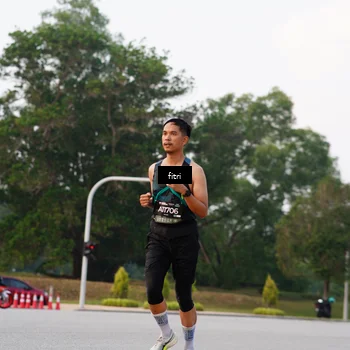 Runner Photo 6184085