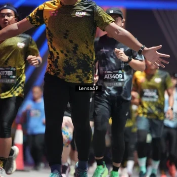 Runner Photo 6184107