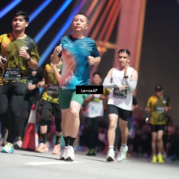 Runner Photo 6184219