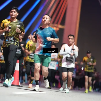 Runner Photo 6184298