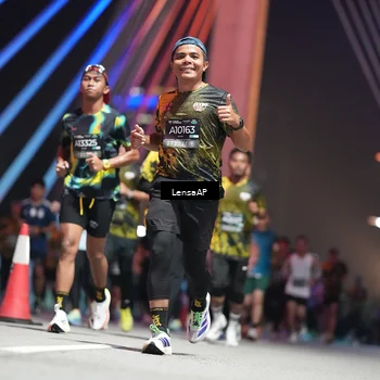 Runner Photo 6184445