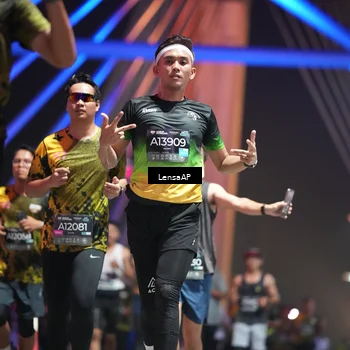 Runner Photo 6184624