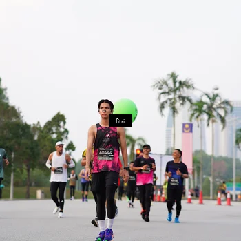 Runner Photo 6184779