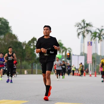 Runner Photo 6184869