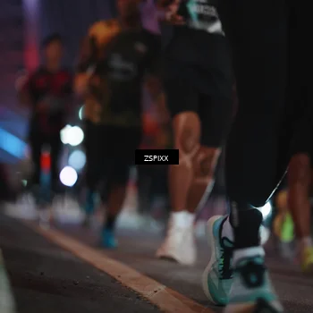 Runner Photo 6184879