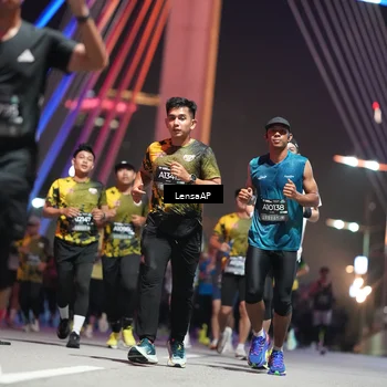 Runner Photo 6184889