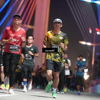 Runner Photo 6184916