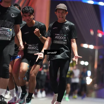 Runner Photo 6184935