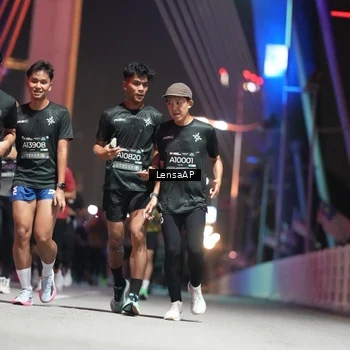 Runner Photo 6184967