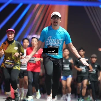 Runner Photo 6184991
