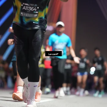 Runner Photo 6185000