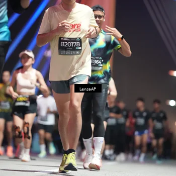Runner Photo 6185008