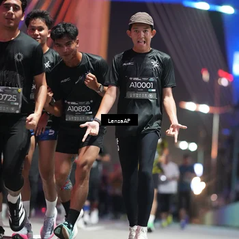 Runner Photo 6185019