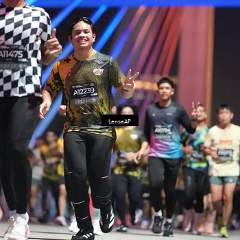 Runner Photo 6185043