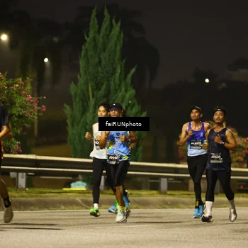 Runner Photo 6185205