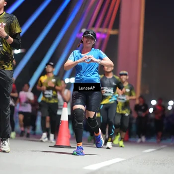 Runner Photo 6185243