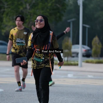 Runner Photo 6185344
