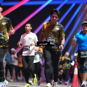 Runner Photo 6185363