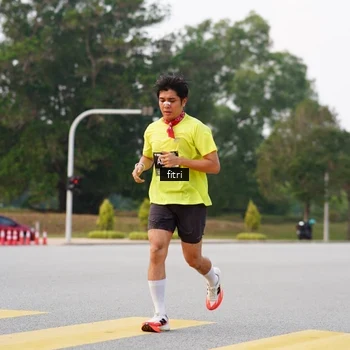 Runner Photo 6185393