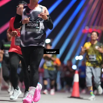 Runner Photo 6185394