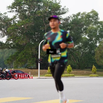 Runner Photo 6185398