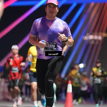 Runner Photo 6185439
