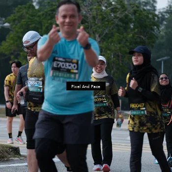 Runner Photo 6185464