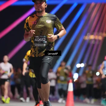 Runner Photo 6185565
