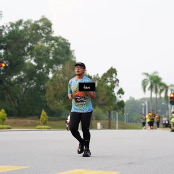 Runner Photo 6185576