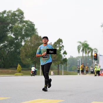 Runner Photo 6185591