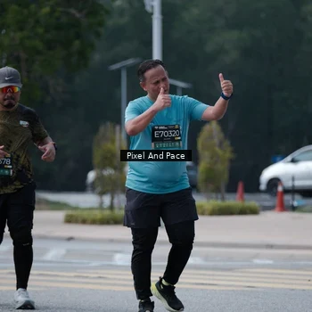 Runner Photo 6185639