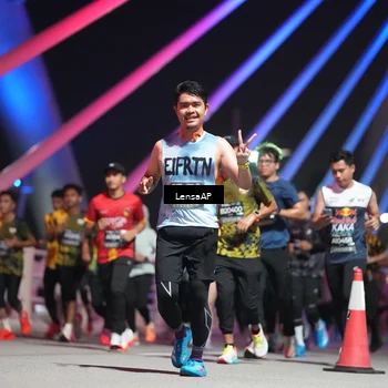 Runner Photo 6185649