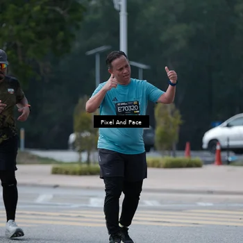 Runner Photo 6185653