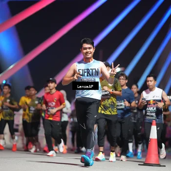 Runner Photo 6185667