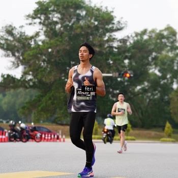 Runner Photo 6185674