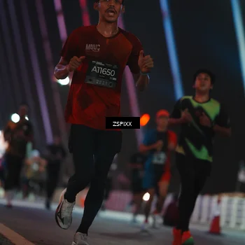 Runner Photo 6185687