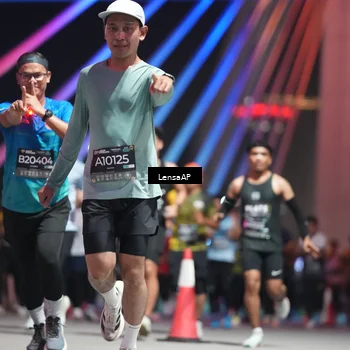 Runner Photo 6185705
