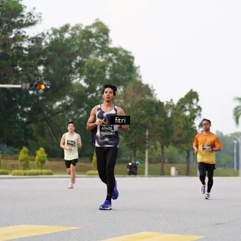 Runner Photo 6185707