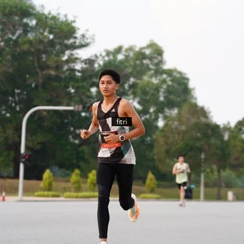 Runner Photo 6185737