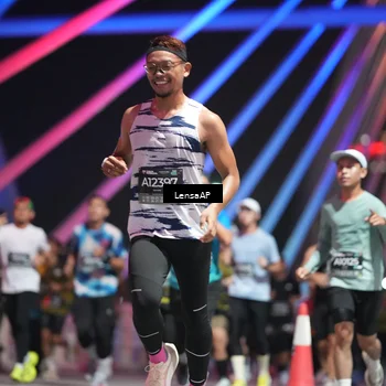 Runner Photo 6185747